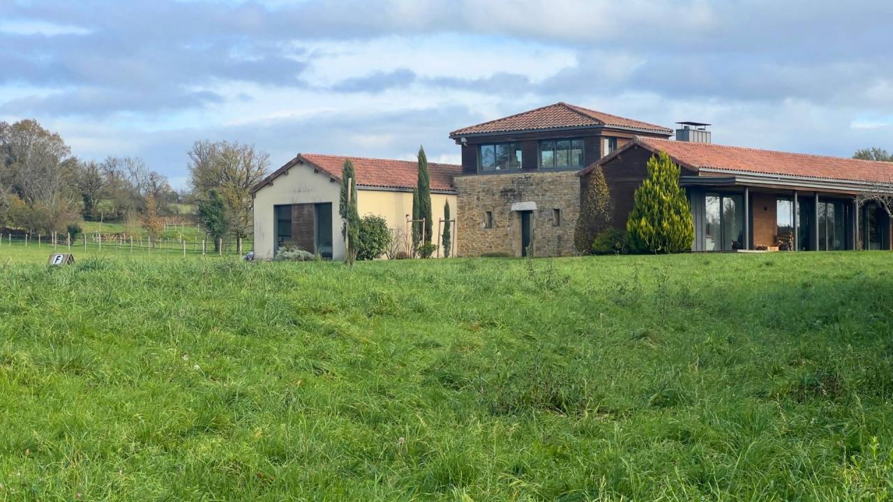  Propri&eacute;t&eacute; &eacute;questre d&rsquo;exception - Lot (46)