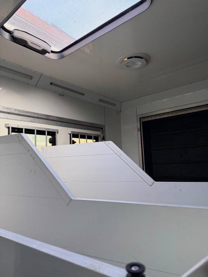 MERCEDES-BENZ ATEGO 1223 WMS POP OUT