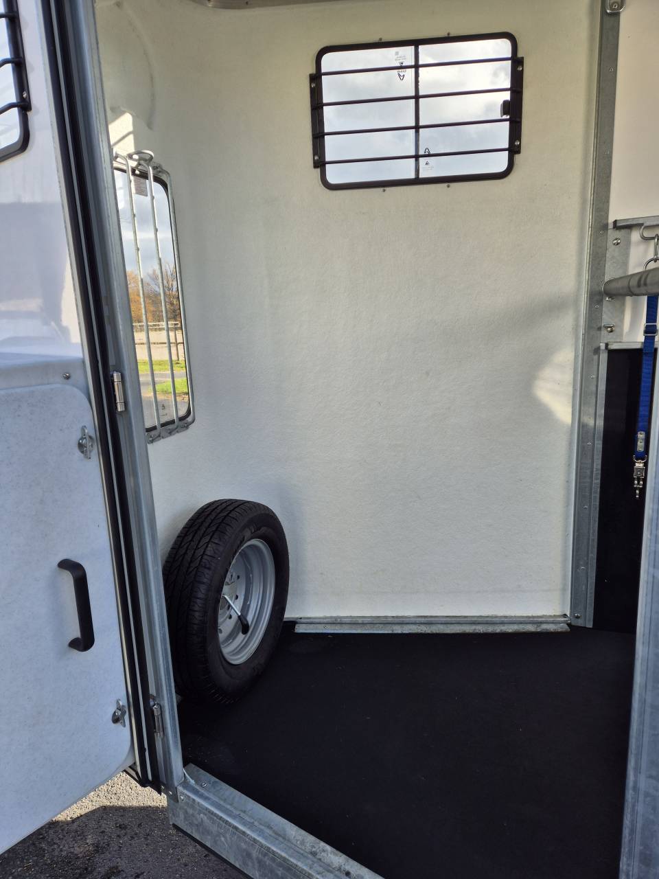 Van 1,5 place Fautras JMS