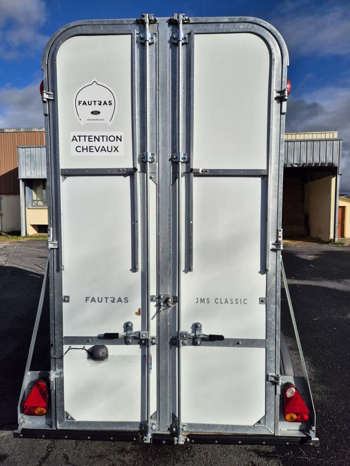 Van 1,5 place Fautras JMS