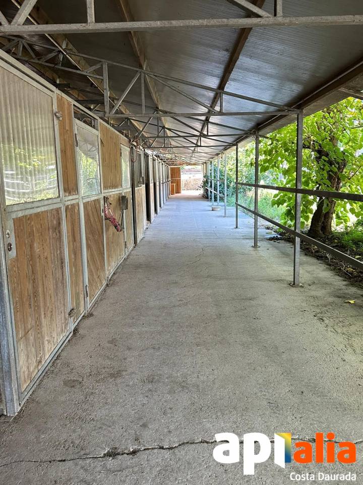 Propri&eacute;t&eacute; &eacute;questre A louer Tarragone