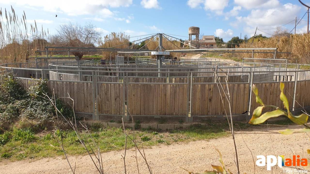 Propri&eacute;t&eacute; &eacute;questre A louer Tarragone