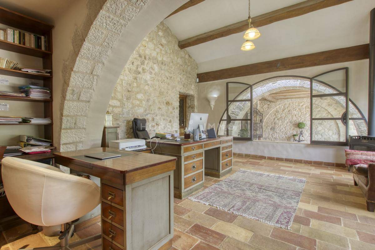 Riviera - Haras d'exception &agrave; 15 min de Nice