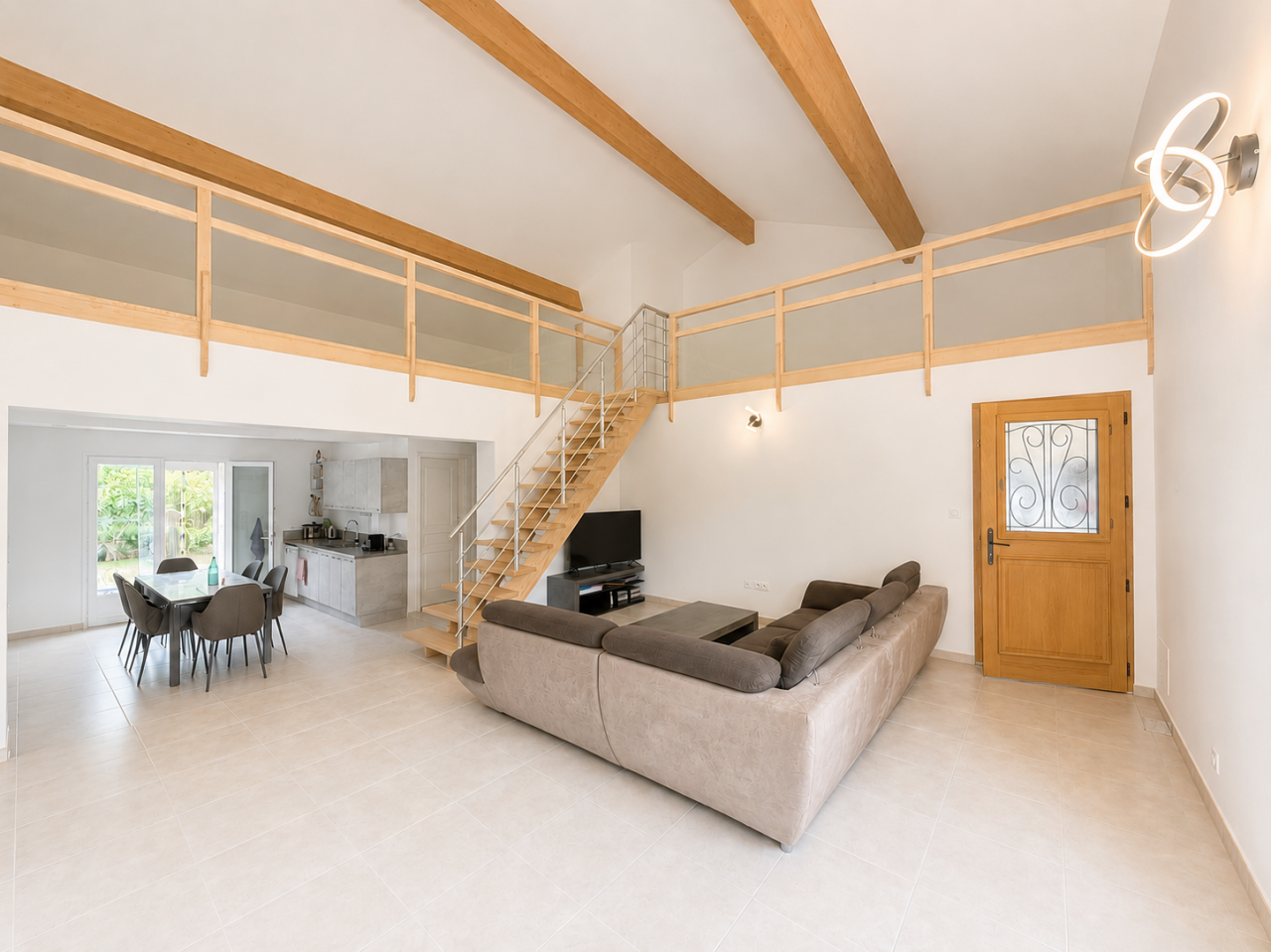 &Agrave; 30 minutes de Bergerac &ndash; 3 logements sur 4 hect