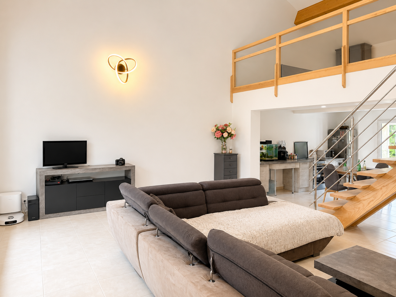 &Agrave; 30 minutes de Bergerac &ndash; 3 logements sur 4 hect