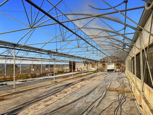 Propri&eacute;t&eacute; agricole 2.7ha - Maison contemporaine