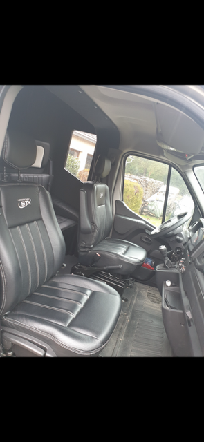 MASTER 2022 STX DOUBLE CABINE STALLE