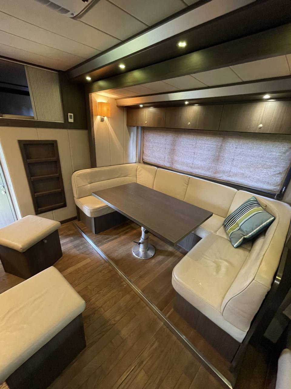 ScaniaP380 Carrosserie STX 5 chevaux 