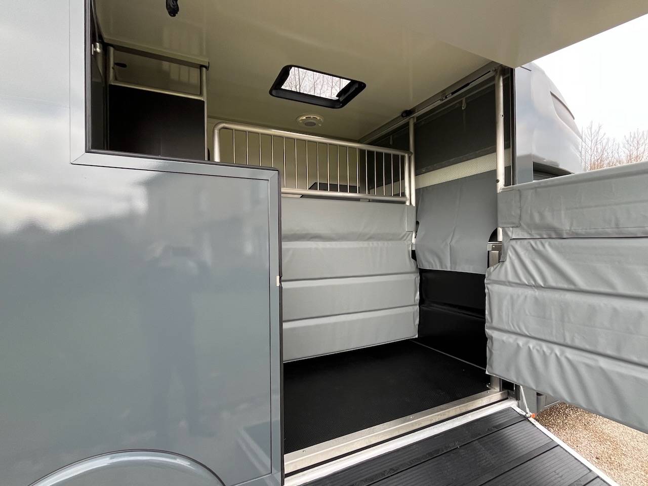 RENAULT MASTER Blue dCi 170 MSG STALLION LIGHT BOITE AUTOMATIQUE