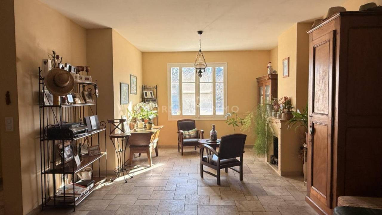 Maison &agrave; vendre Eygui&egrave;res