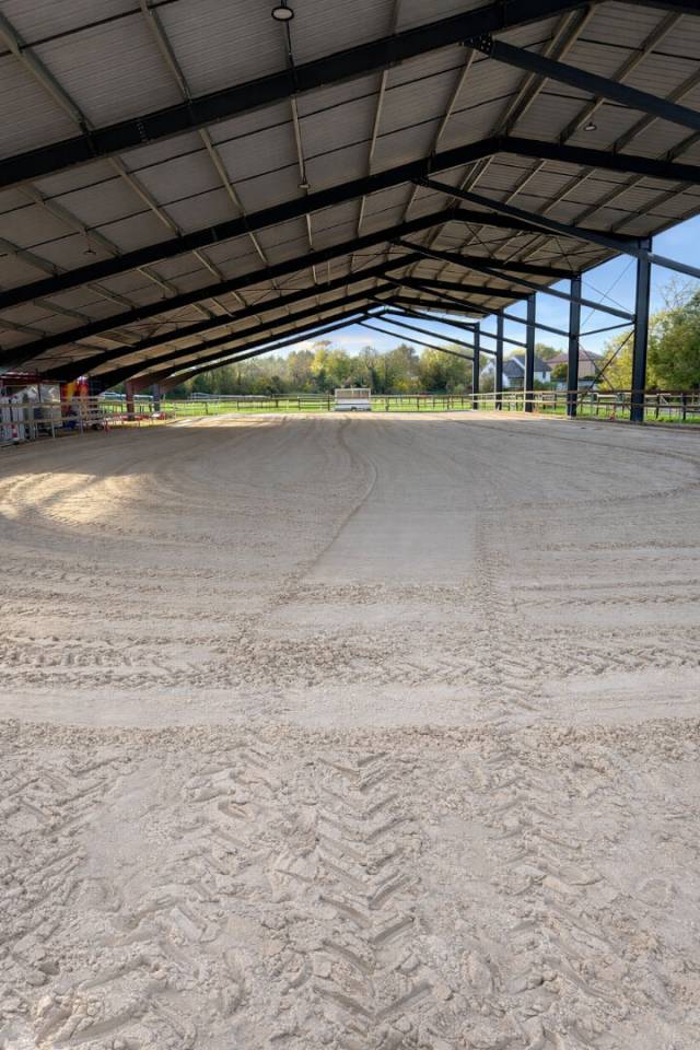 Propri&eacute;t&eacute; &eacute;questre avec habitations Clefs en main, Praye (54116)