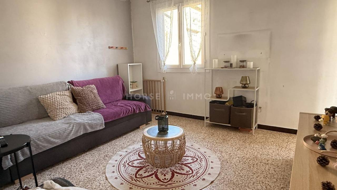 Alpilles - Domaine 6,6 hectares avec deux logements