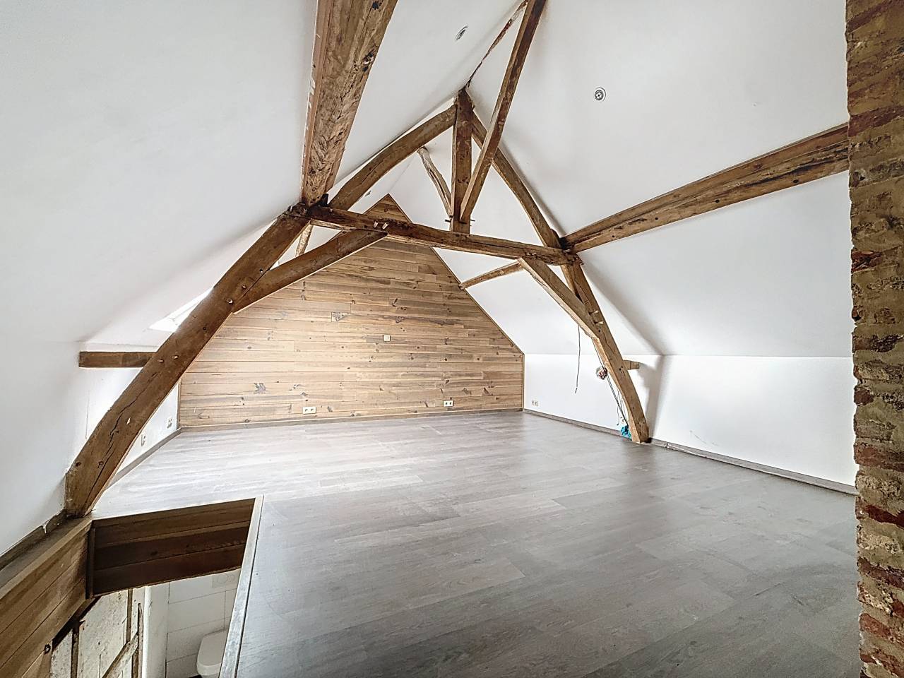 Propri&eacute;t&eacute; &eacute;questre sur 4,7 ha &agrave; Rebecq