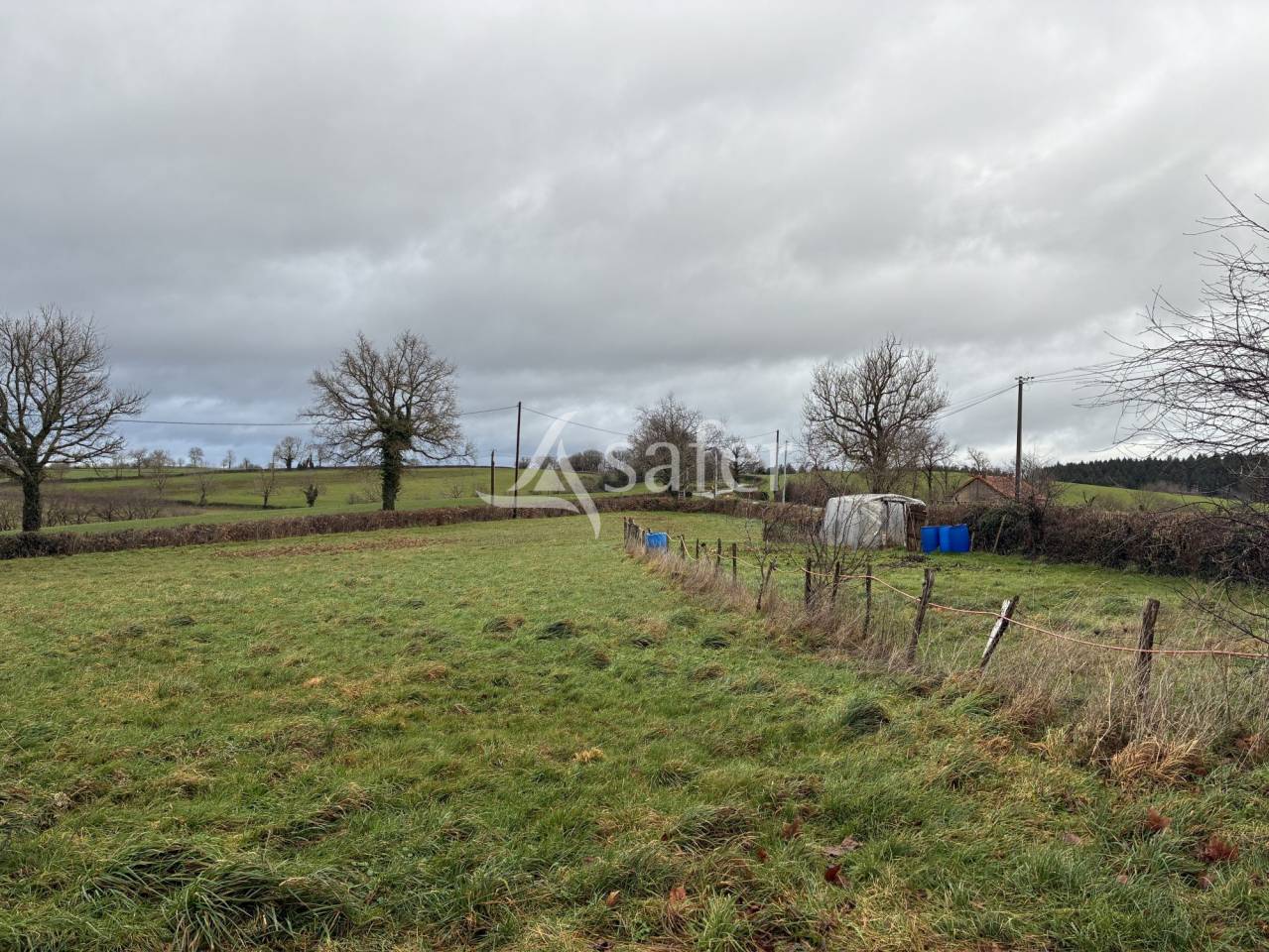 Fermette typique du bourbonnais