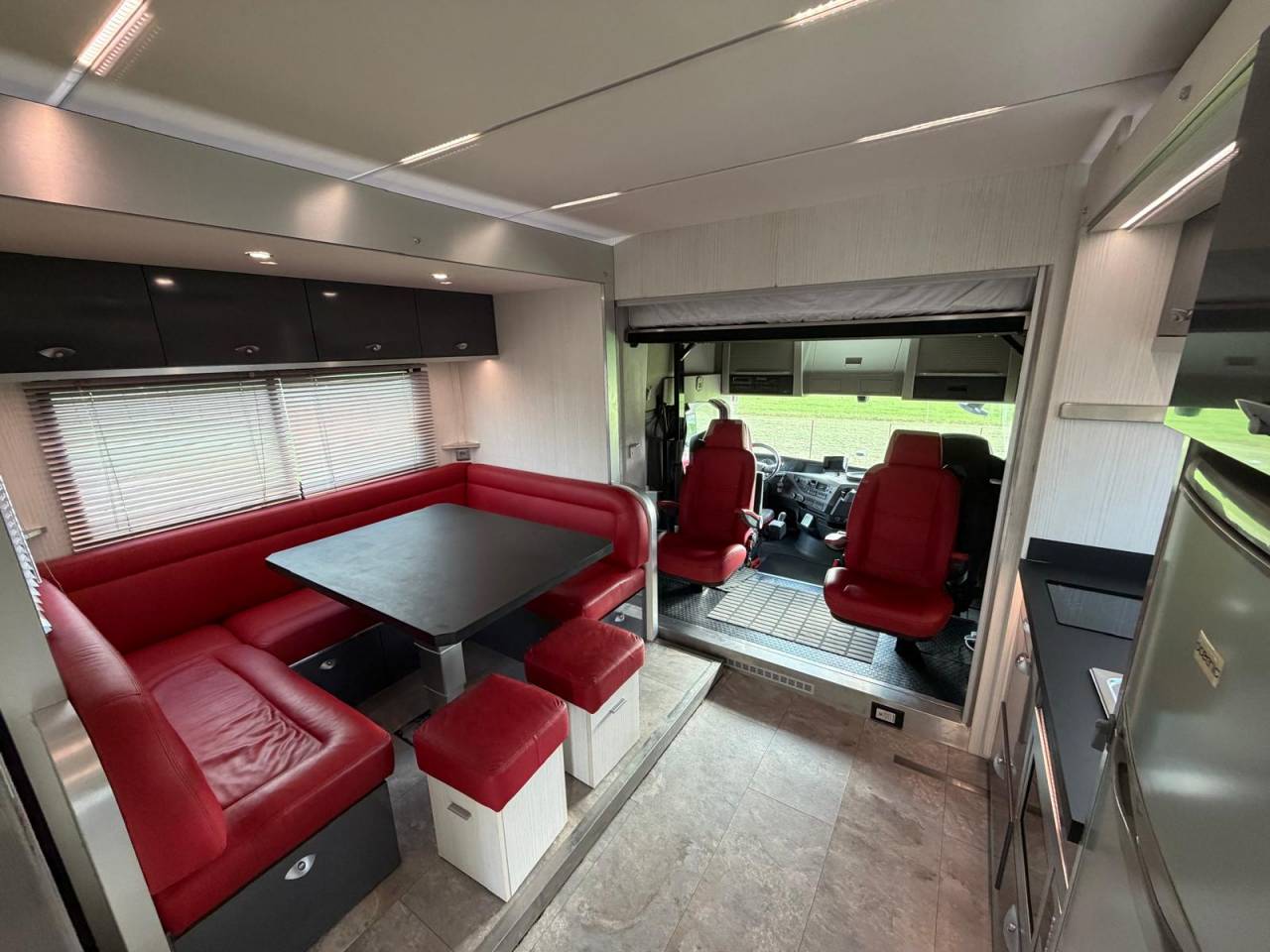 PAILLARD 7 CHEVAUX HOME CAR AVEC DOUBLE POP OUT