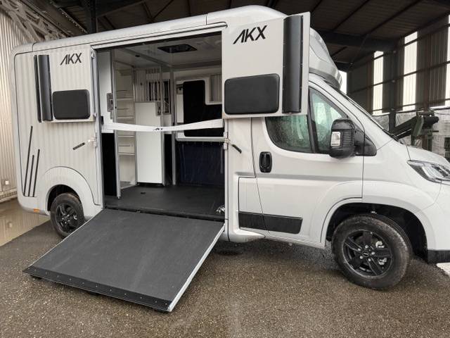 Opel Movano 3.5T 2 chevaux simple cabine (3places) 