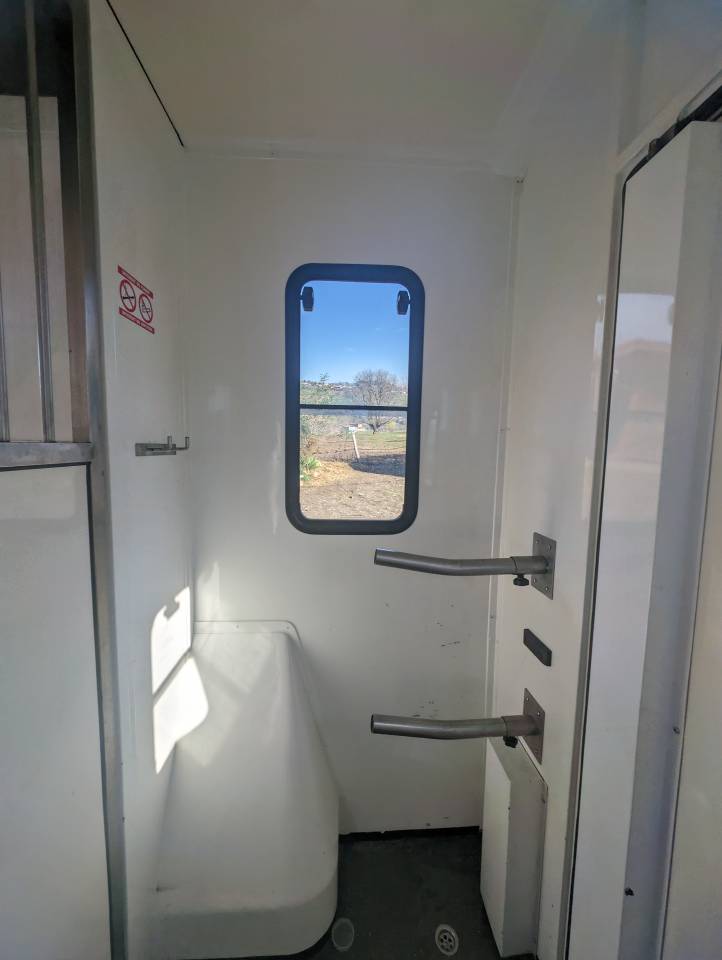 Ameline Haras 3 places Renault Master