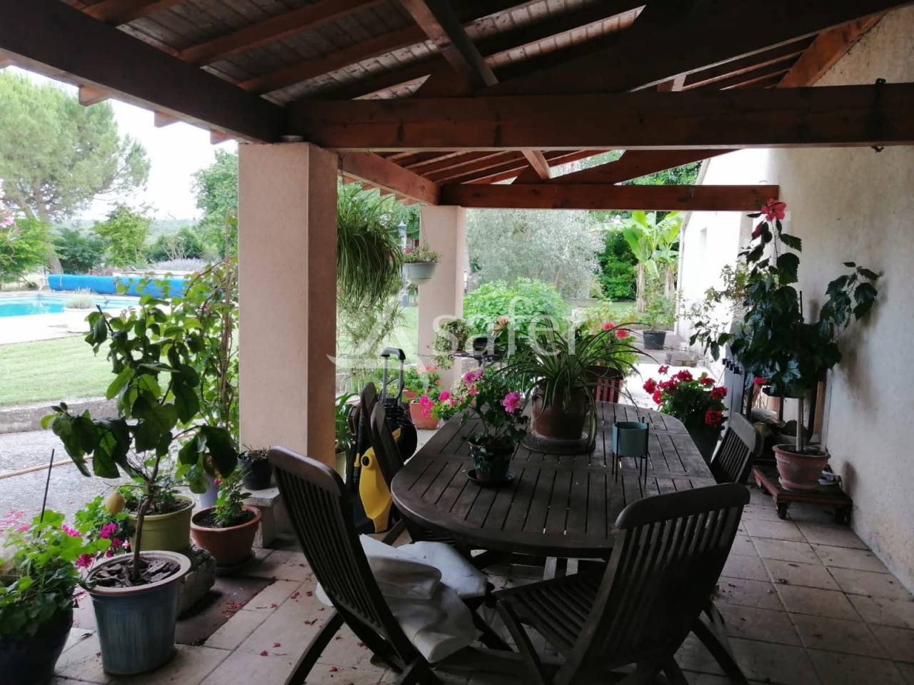 Propri&eacute;t&eacute; &eacute;questre sur 18 hectares