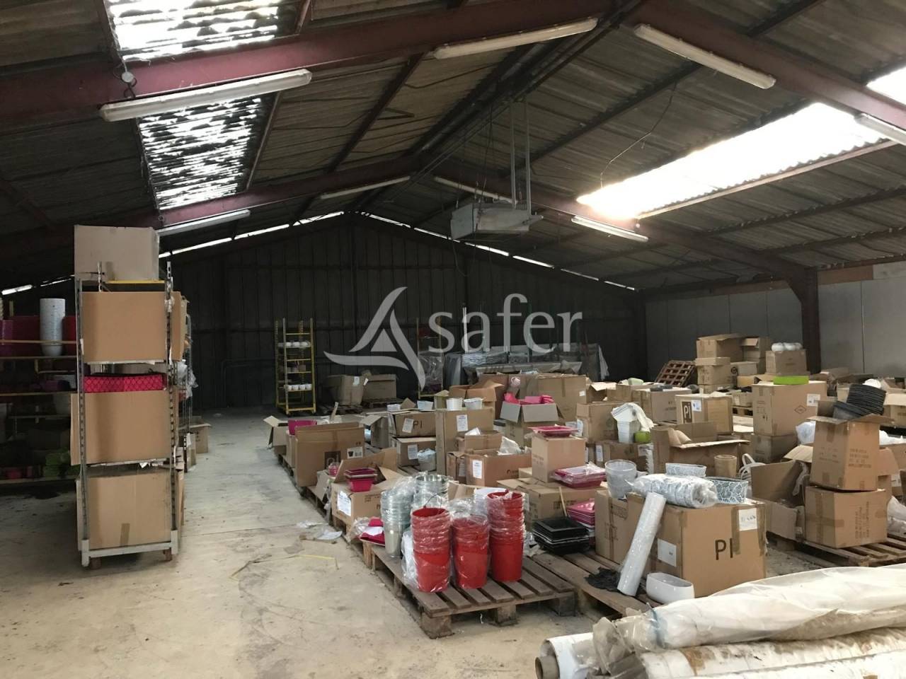 B&acirc;tis et habitations - Ideal agritourisme, pension de chevaux..