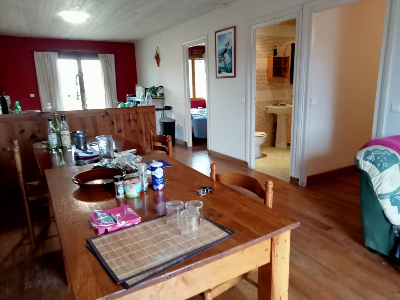 propri&eacute;t&eacute; seul tenant 29HA d&eacute;ale pour &eacute;levage chevaux ,