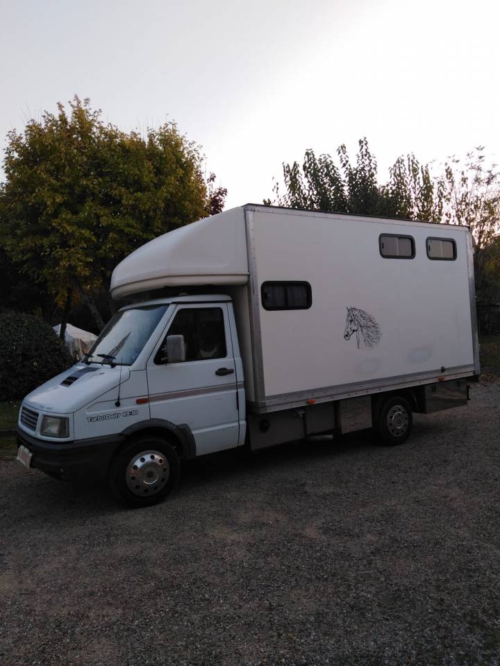 Camion VL Chevaux Fiat  Iveco 1989 Occasion