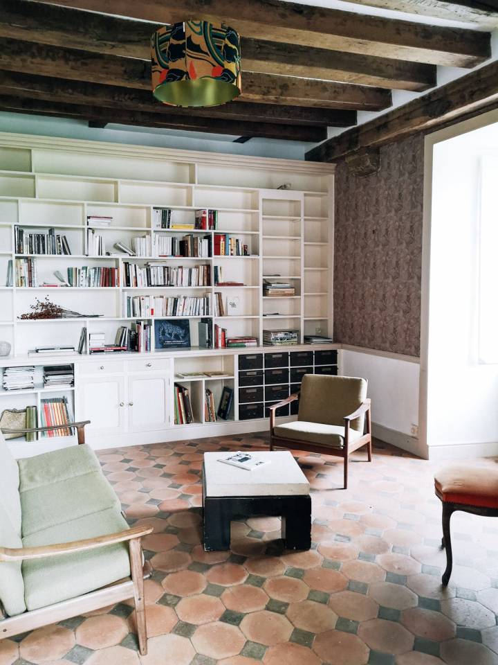 Manoir du XVIeme , 2 corps de ferme, &eacute;tang, 22 ha 