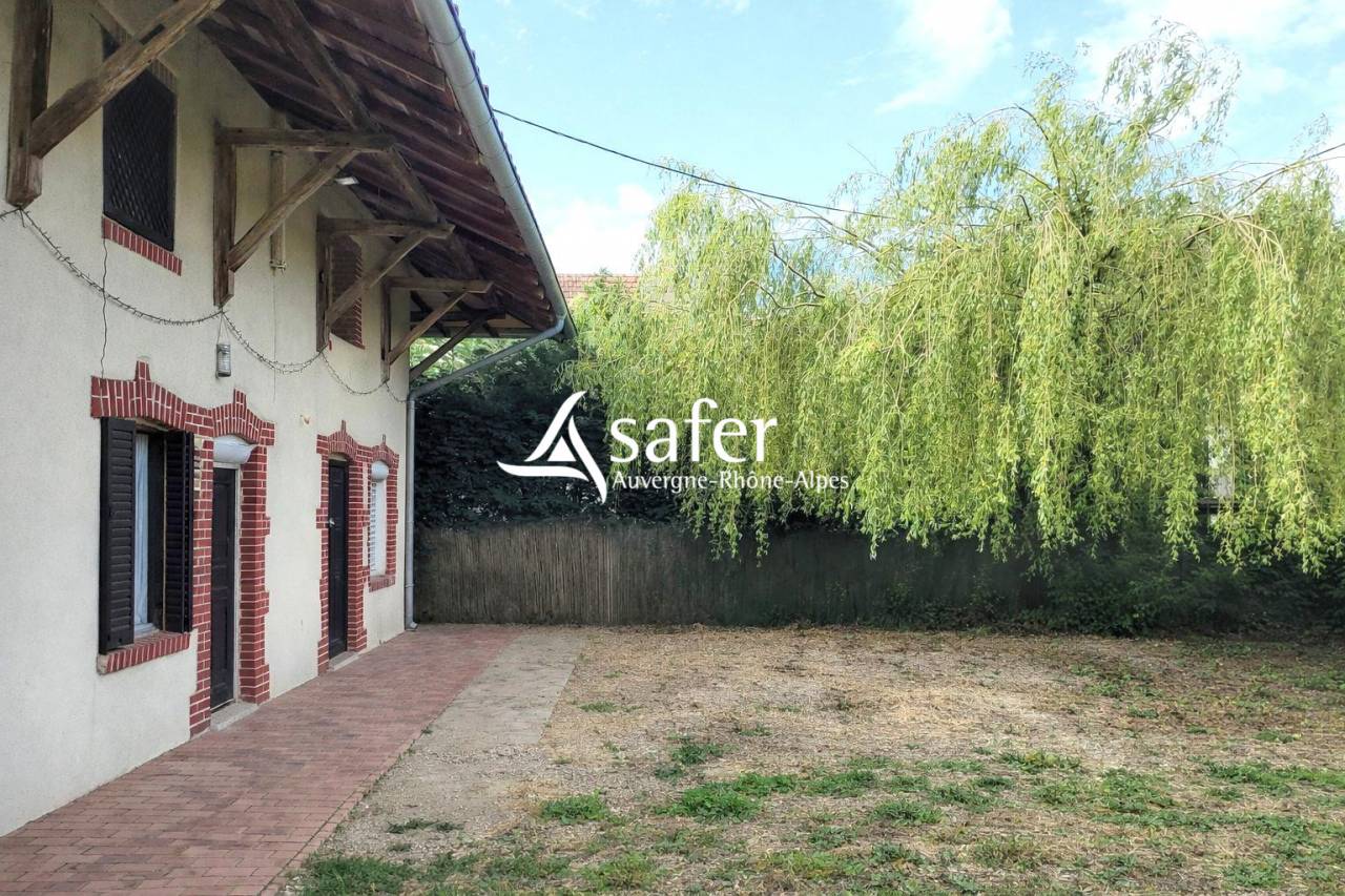 CORMOZ - Ferme bressanne