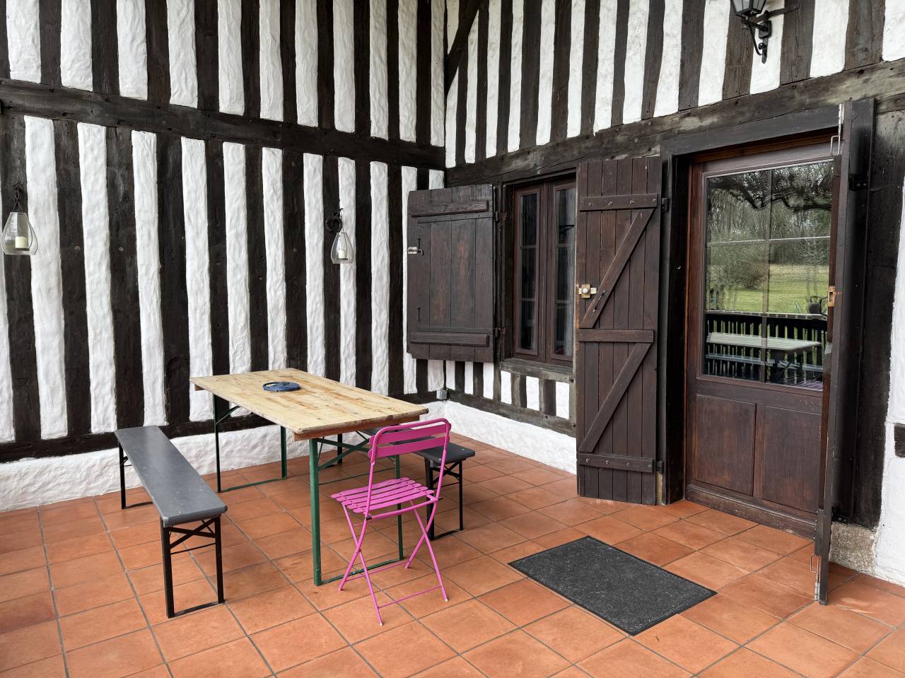 Sur 7 hect, 2 logements ...