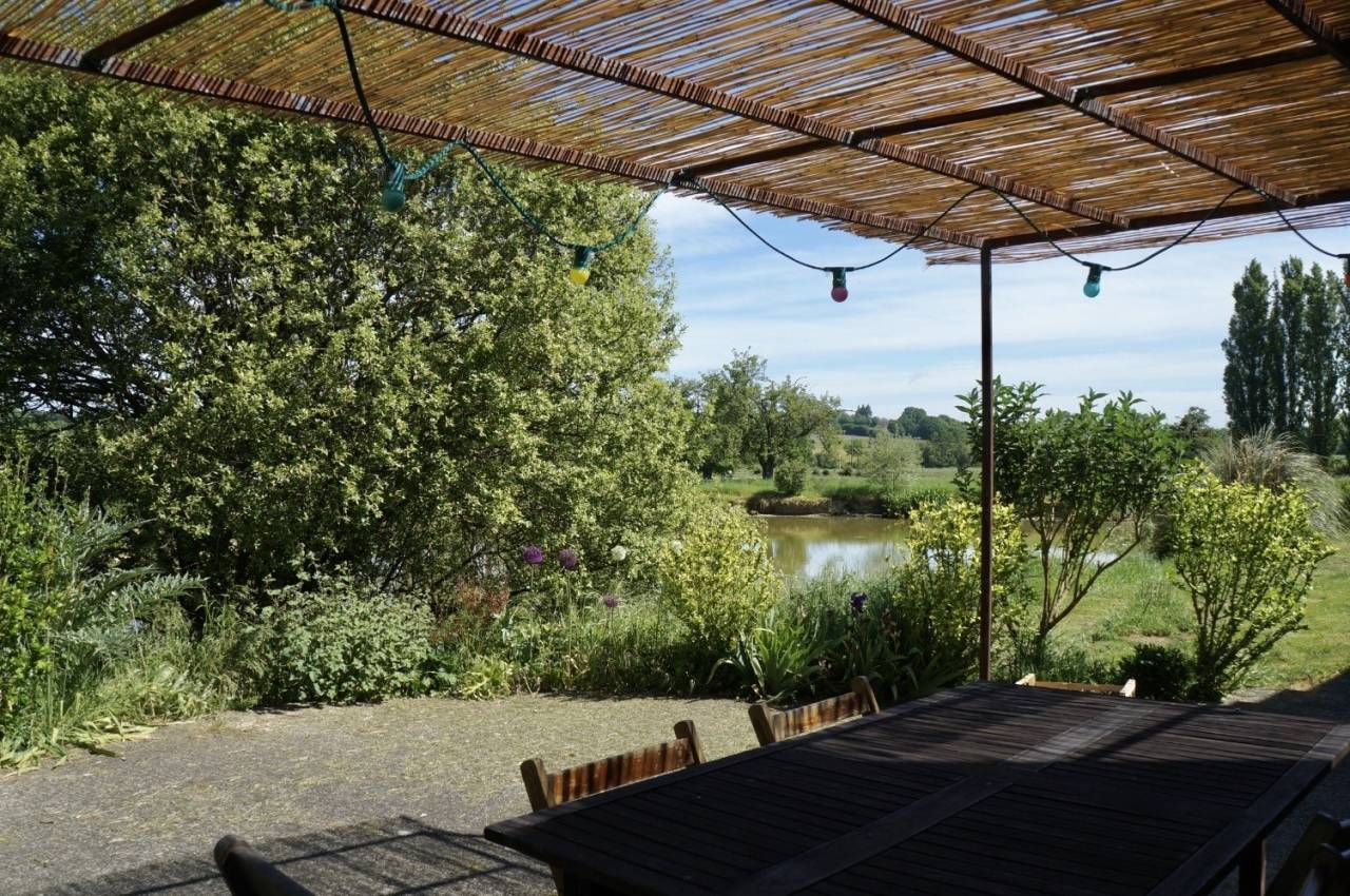 Propri&eacute;t&eacute; &eacute;questre 12 ha&ndash; &Eacute;curie 6 boxes &ndash; Orne (61)