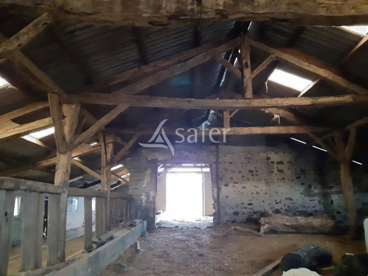 Propri&eacute;t&eacute; Rurale sur environ 6 ha