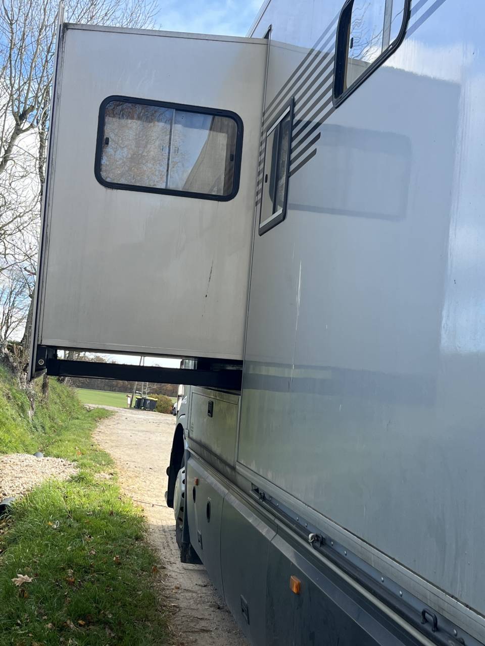 PL 8 places chevaux 6 couchages Renault 430 de 2012 