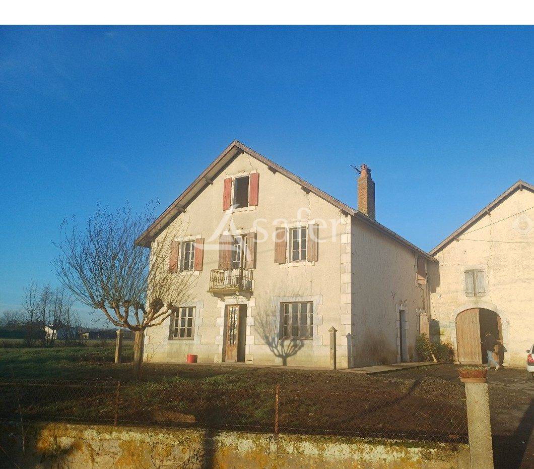 Propri&eacute;t&eacute; rurale avec maison et 8 hectares  fort potentiel