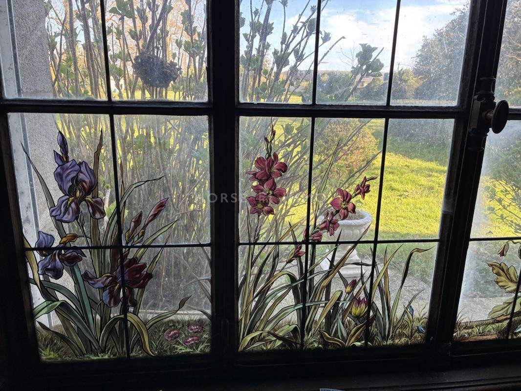 Domaine d'exception avec ch&acirc;teau XIX? si&egrave;cle, g&icirc;tes et 13