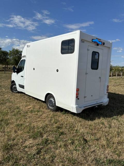 RENAULT MASTER L2 EN STALLE  