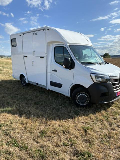 RENAULT MASTER L2 EN STALLE  