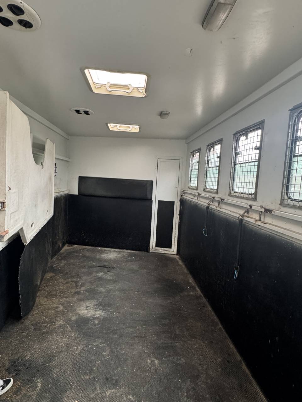  Camion Chevaux Renault / Theault &ndash; 16T &ndash; 6 places &ndash; Tr