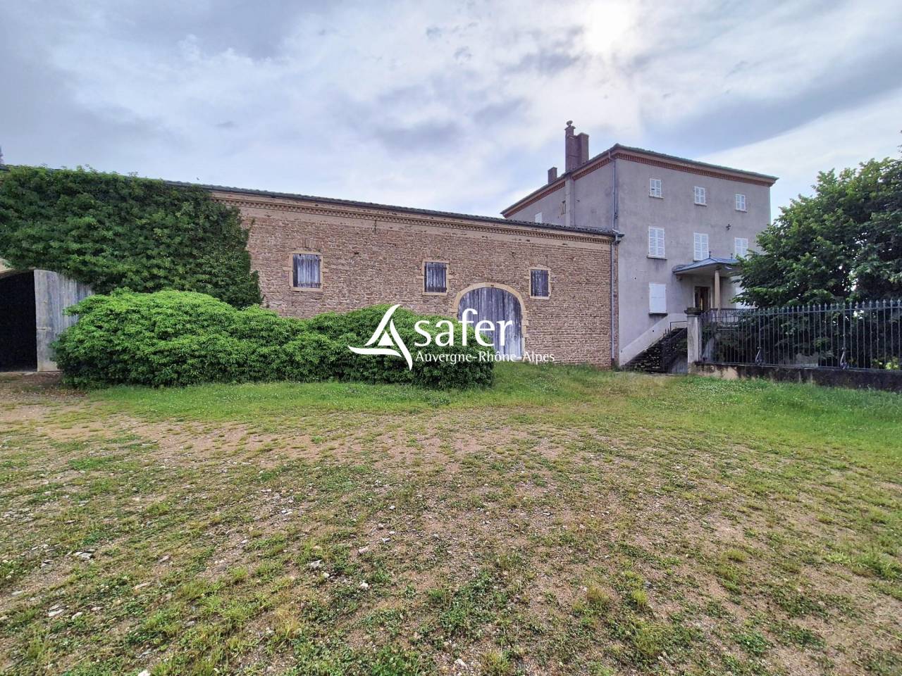 MAISON BOURGEOISE - SECTEUR BEAUJOLAIS