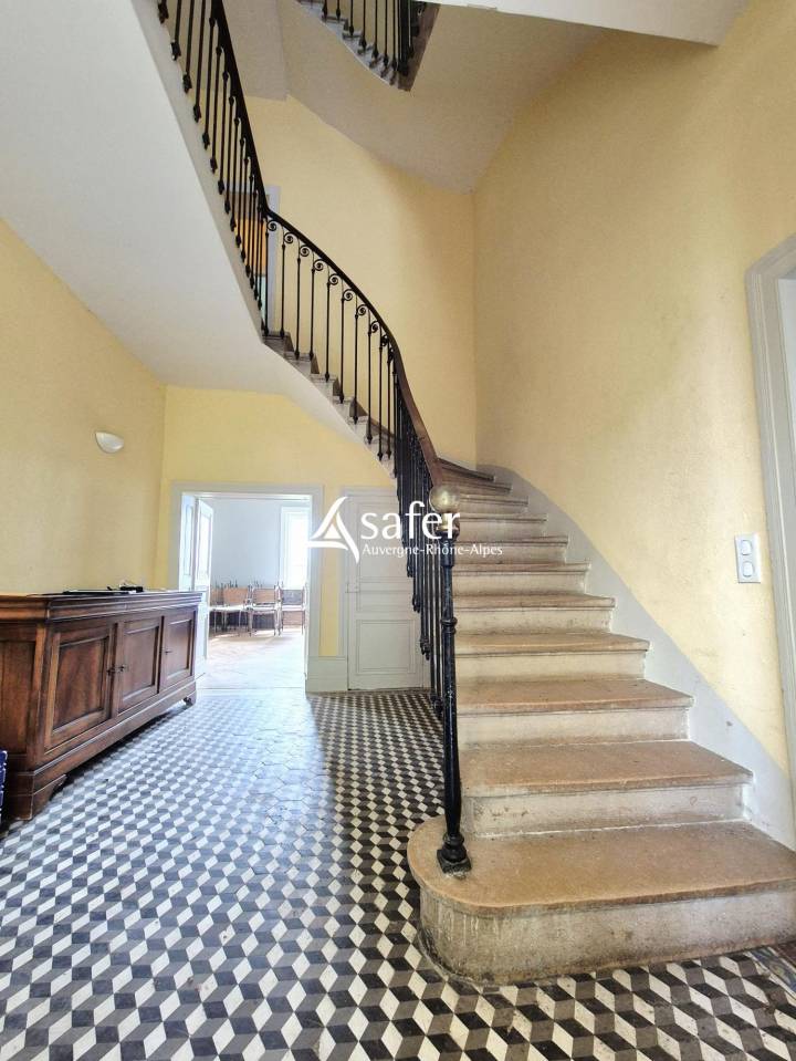 MAISON BOURGEOISE - SECTEUR BEAUJOLAIS