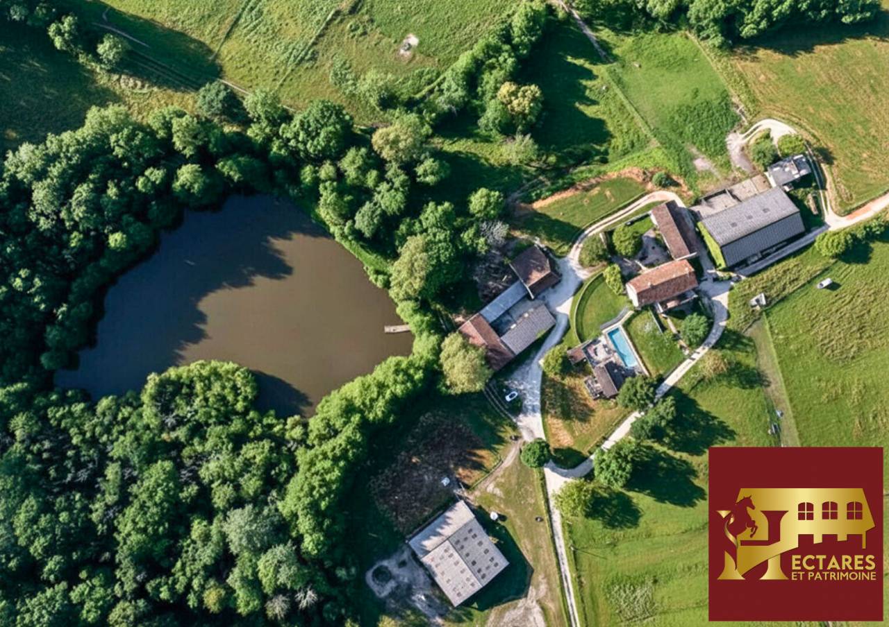 Domaine de 41 hectares, maison de ma&icirc;tre et installations &eacute;questres en P&eacute;rigord 