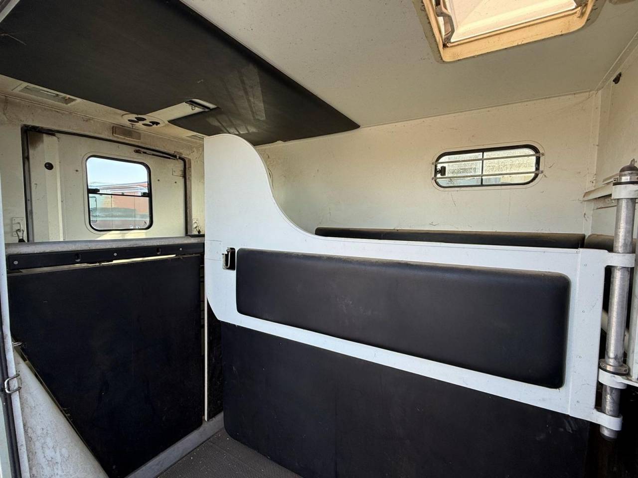 Camion VL Chevaux Renault Master 2007 Occasion