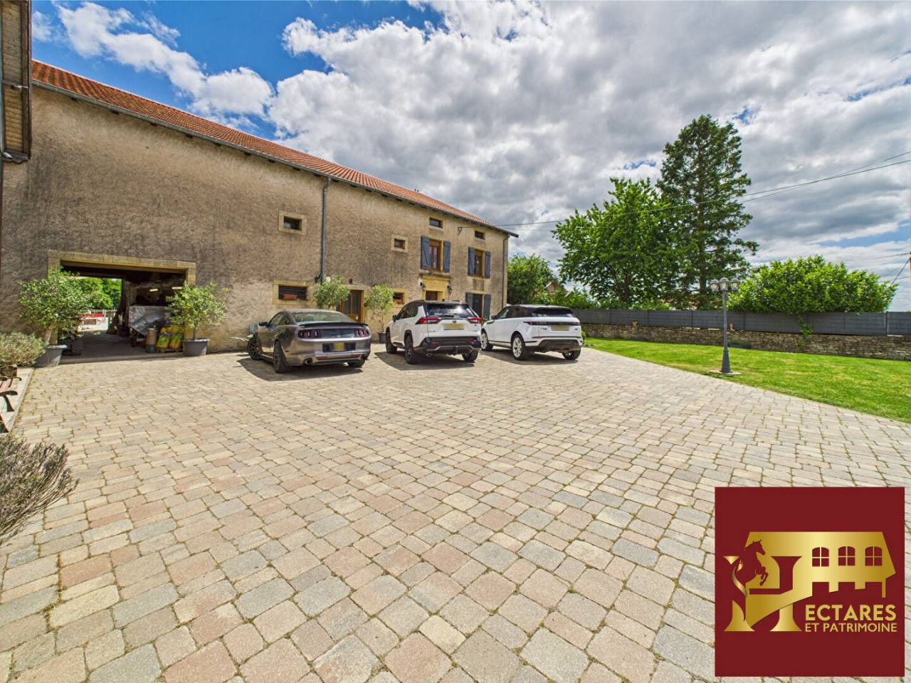 Maison Mairy Mainville 6 pi&egrave;ce(s) 262 m2