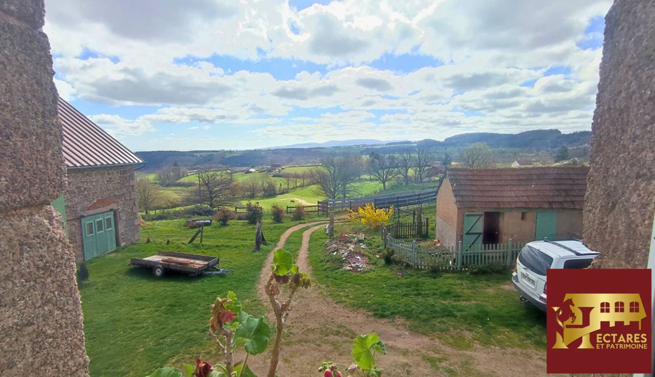 Propri&eacute;t&eacute; &eacute;questre 12,9 hectares