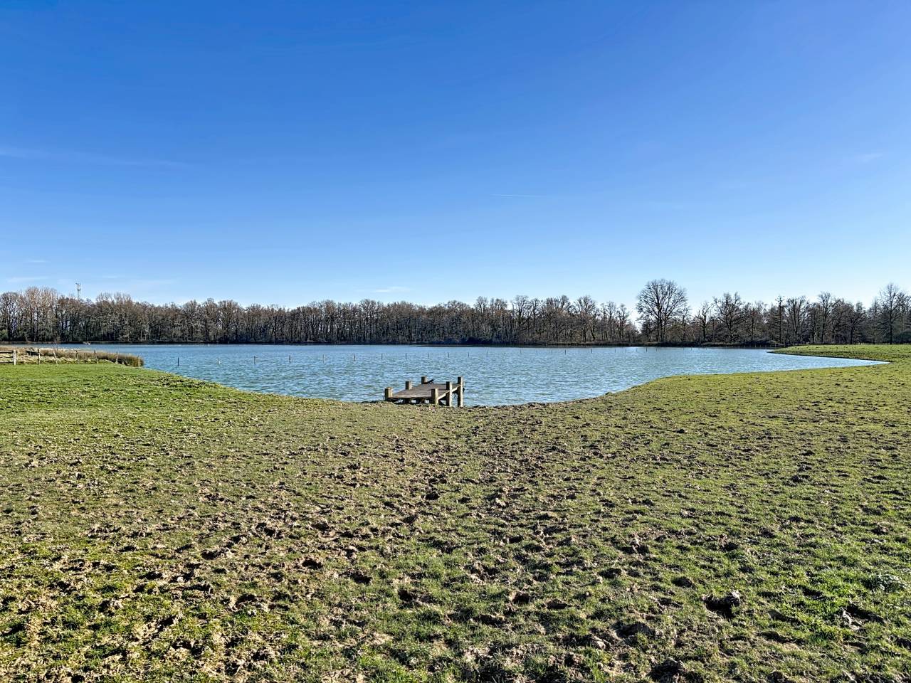 Domaine d'exception de 35 hectares (01)