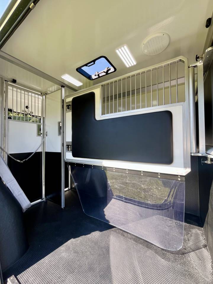 VL AKX RENAULT MASTER 2026