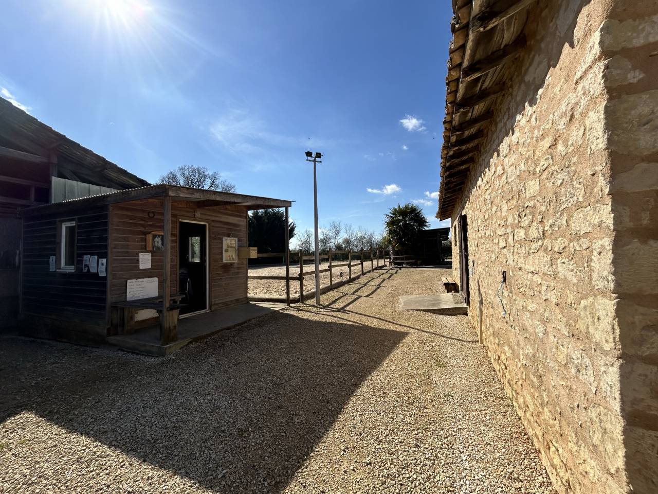 Domaine &eacute;questre sur 3 ha