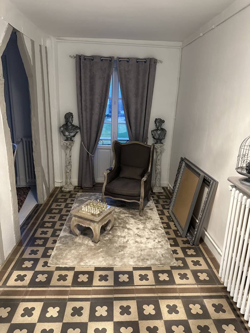 Belle propri&eacute;t&eacute; &eacute;questre + G&icirc;tes