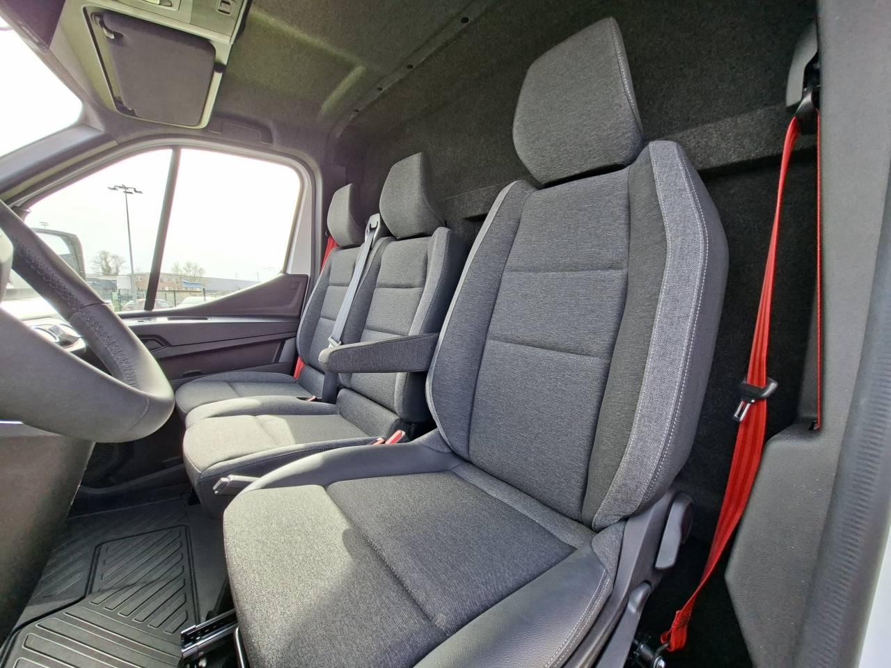 Camion chevaux AMELINE - 3 passager - 2 chevaux - BVA