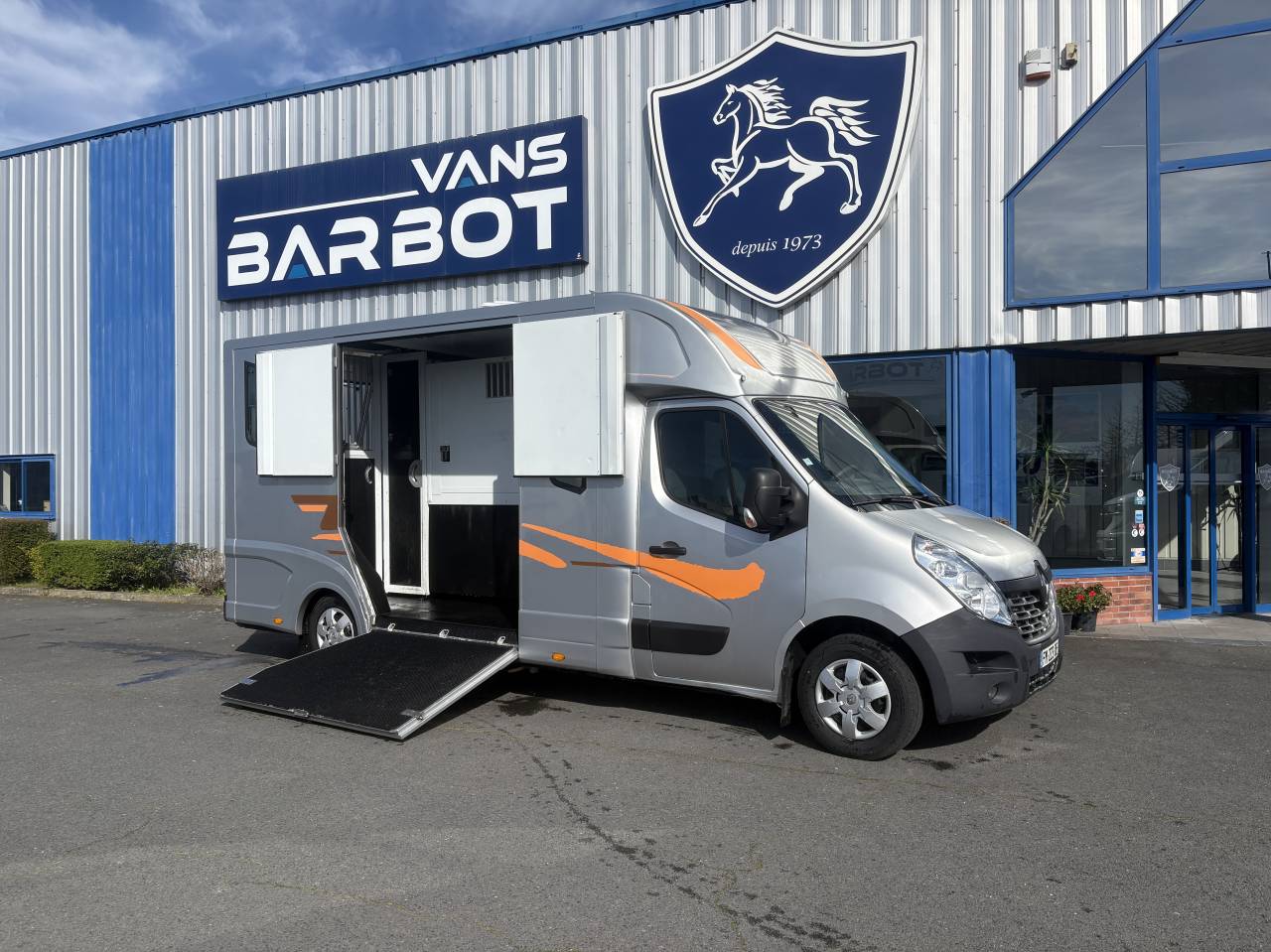 camion 2 chevaux THEAULT