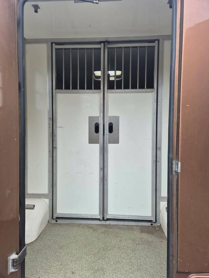 Krismar 3 places stalles