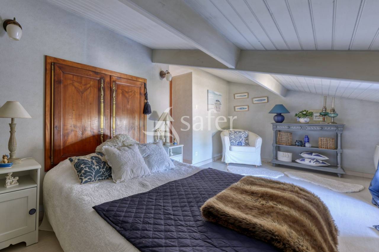 Une Ferme du XVIIe Si&egrave;cle, Alliant Histoire et Modernit&eacute;